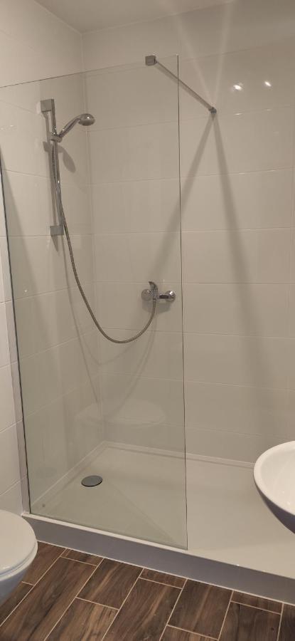 Hotel Przylesie Sierosław Eksteriør billede